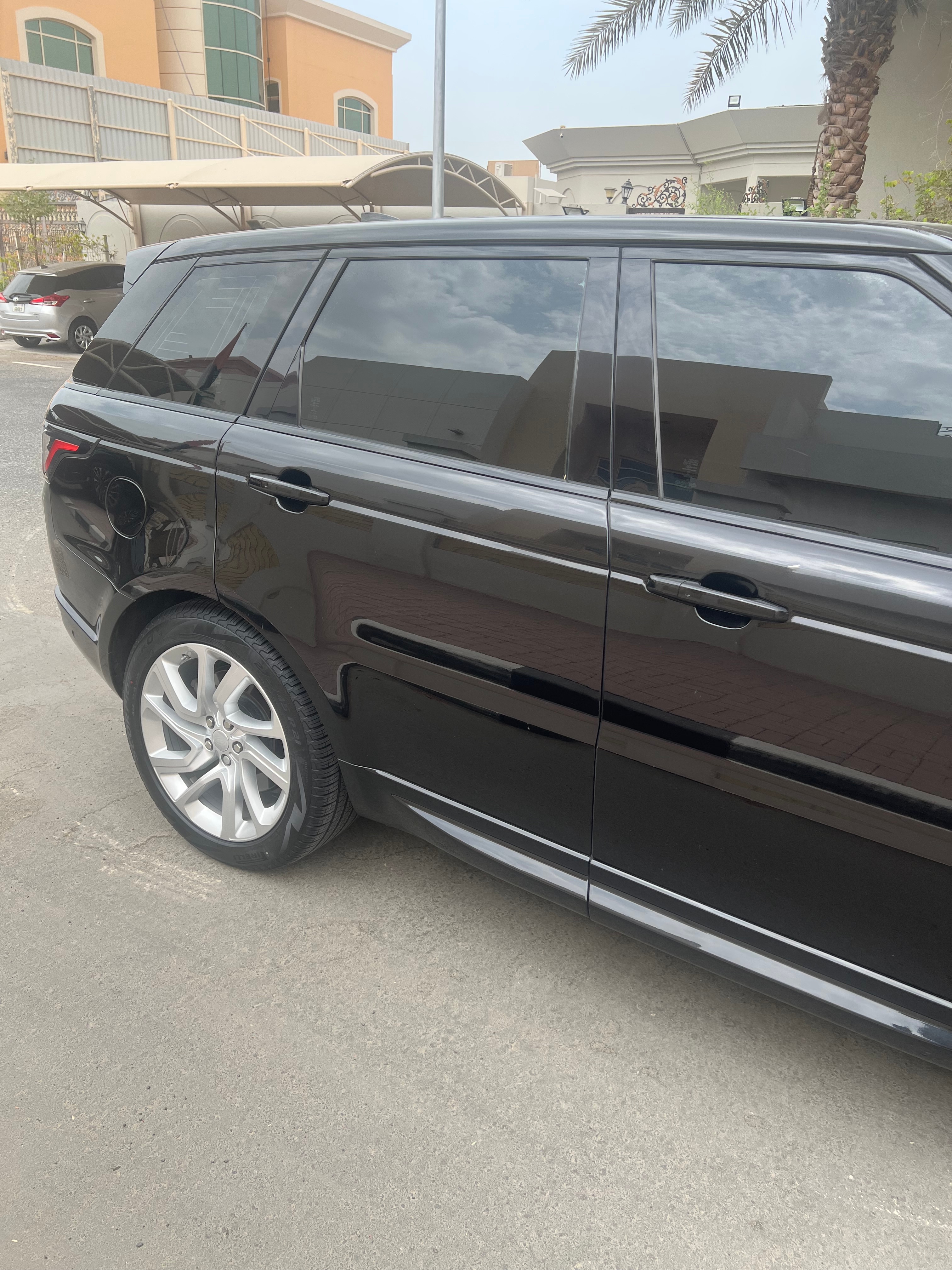 zwart Land Rover Range Rover Sport Dynamic V6 2020